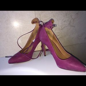 Nine West purple heels, never worn